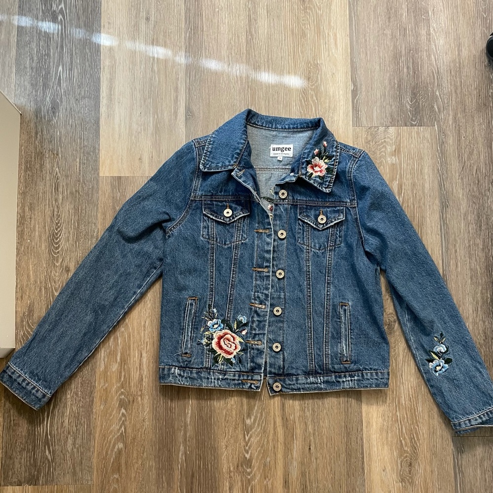 Floral Embroidered Denim jacket